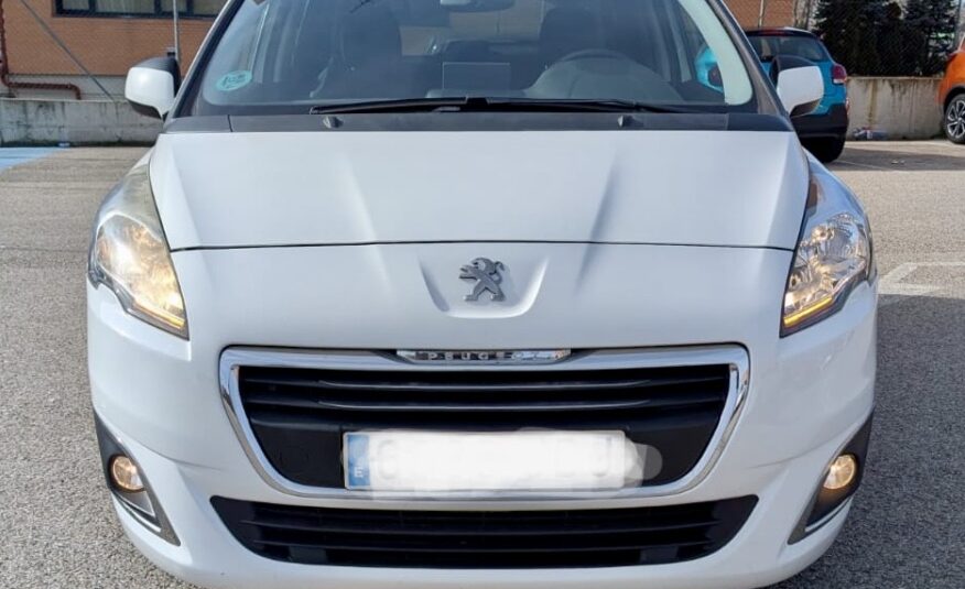 PEUGEOT 5008 1.6BLUEHDI