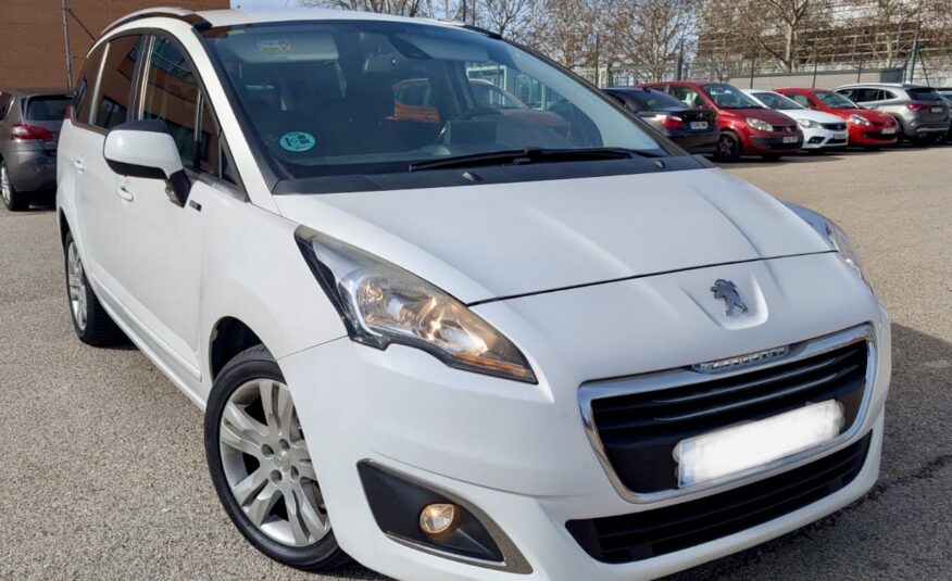 PEUGEOT 5008 1.6BLUEHDI