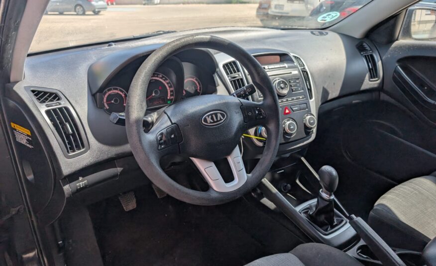 Kia Ceed familiar Pro Ceed 1.4CVVT