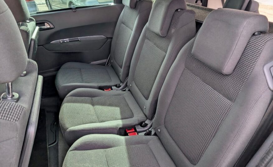 PEUGEOT 5008 1.6BLUEHDI 120CV 7 PLAZAS