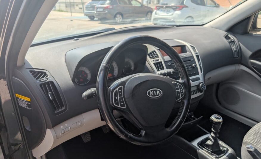 Kia ceed 1.6CRDI 128CV