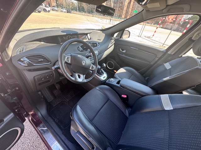RENAULT Grand scenic 1.5DCI 110CV 7 PLAZAS