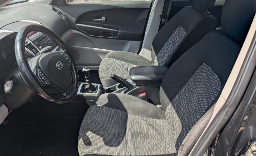 Kia ceed 1.6CRDI 128CV