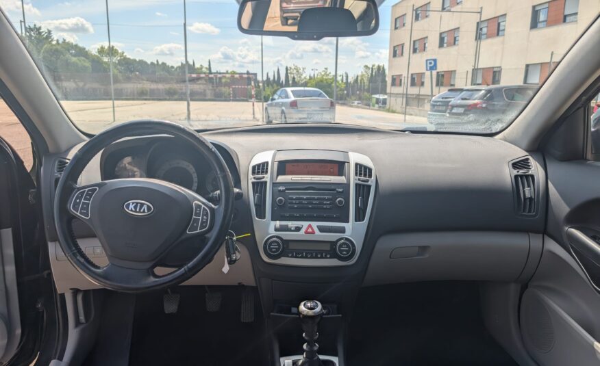 Kia ceed 1.6CRDI 128CV