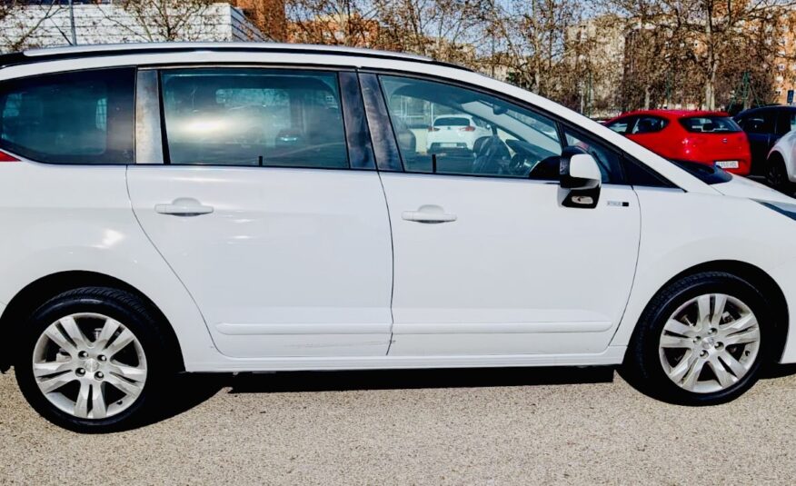 PEUGEOT 5008 1.6BLUEHDI 120CV 7 PLAZAS